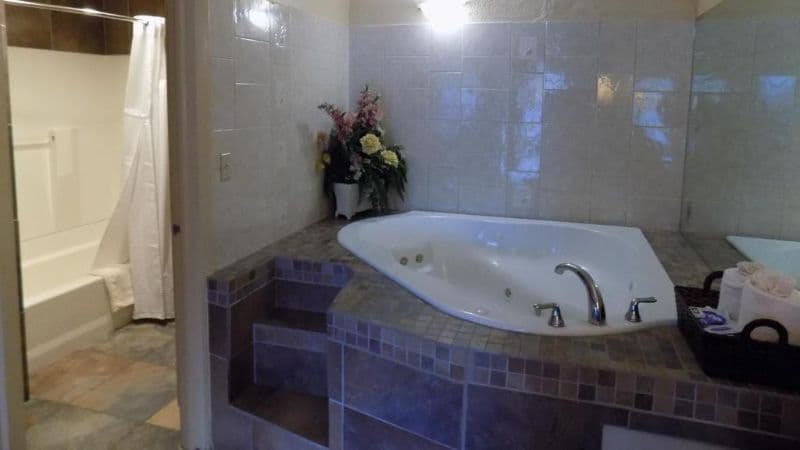 Virginia Inn – Lawrence, KS hotel photo 3