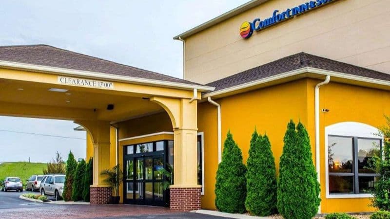 Comfort Inn & Suites Franklin hotel photo 3