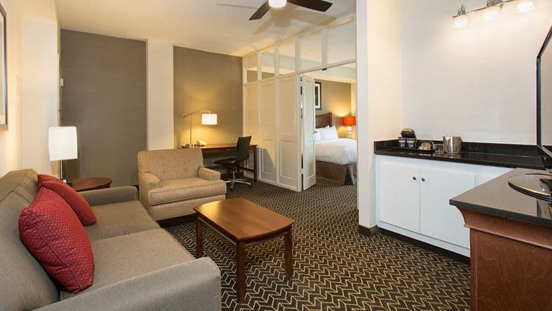 DoubleTree Suites by Hilton Lexington hotel photo 4
