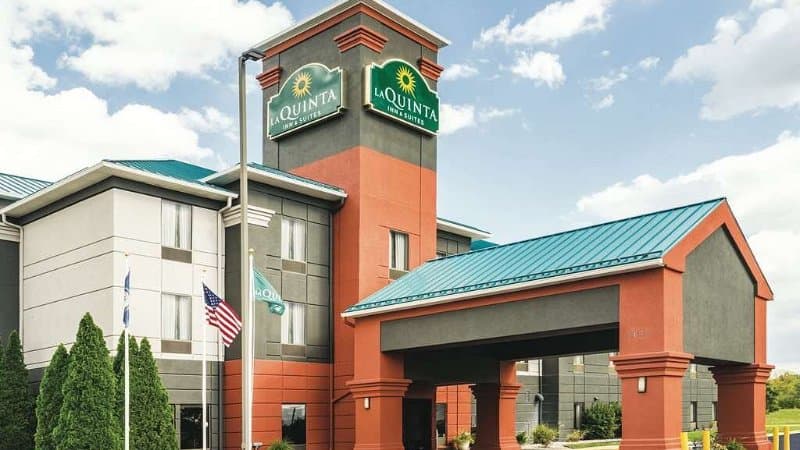La Quinta Inn & Suites by Wyndham Louisville hotel photo 5
