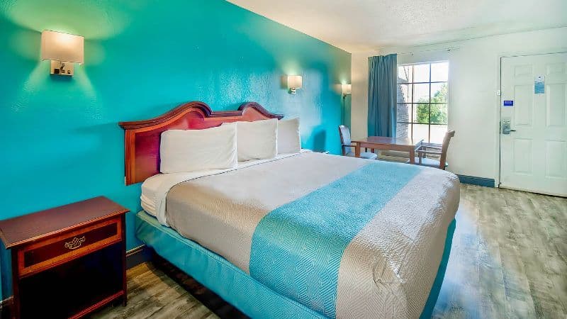 Motel 6 Grand Rivers, KY hotel photo 2
