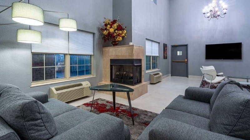Ramada by Wyndham Sellersburg / Louisville North hotel photo 5