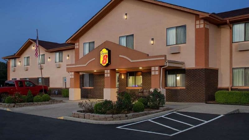 Super 8 by Wyndham Mayfield hotel photo 5