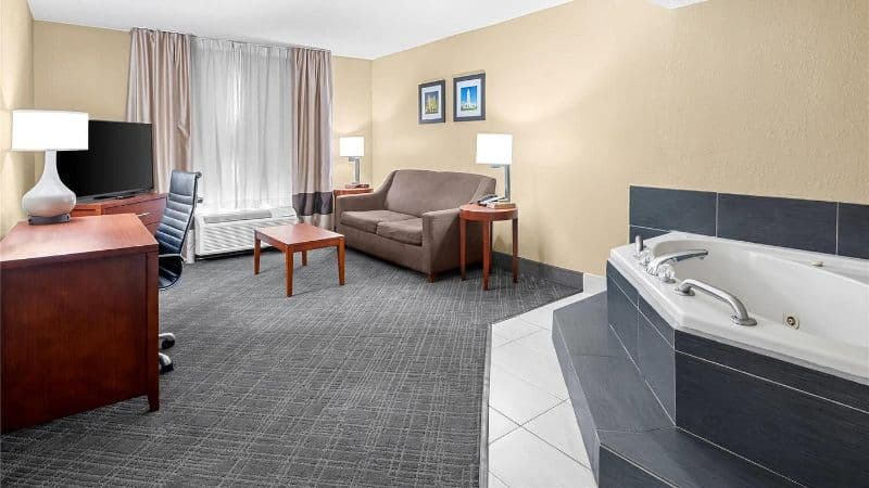 Comfort Inn University Area hotel photo 2