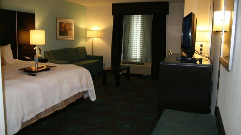 Hampton Inn Shreveport Airport hotel photo 4