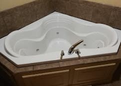 Holiday Inn Express & Suites Shreveport - West By IHG hotel photo 2