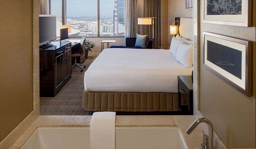 Hyatt Regency New Orleans hotel photo 2