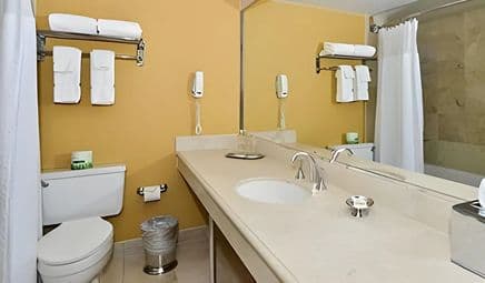 Pier 5 Hotel Baltimore hotel photo 4