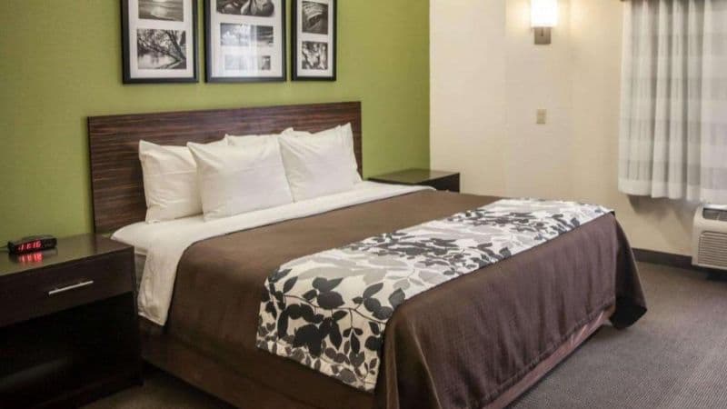 Sleep Inn & Suites Hagerstown hotel photo 2