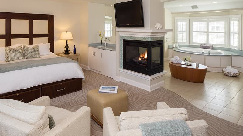 Chatham Bars Inn – Chatham Jacuzzi room