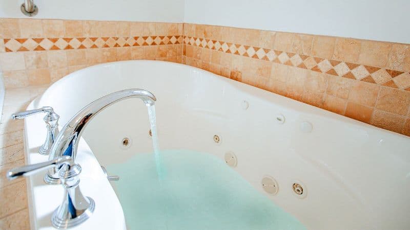 Gabriel’s, A Provincetown Hotel Jacuzzi room