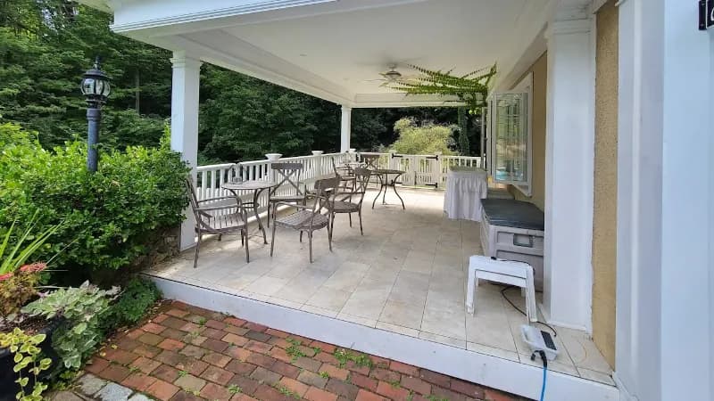 Howarth House Bed & Breakfast hotel photo 5