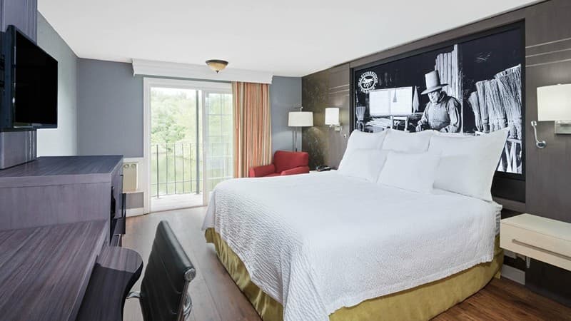 Super 8 by Wyndham Sturbridge hotel photo 3