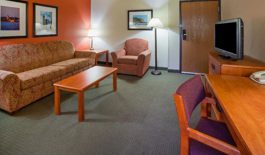 AmericInn by Wyndham Wetmore Munising hotel photo 4