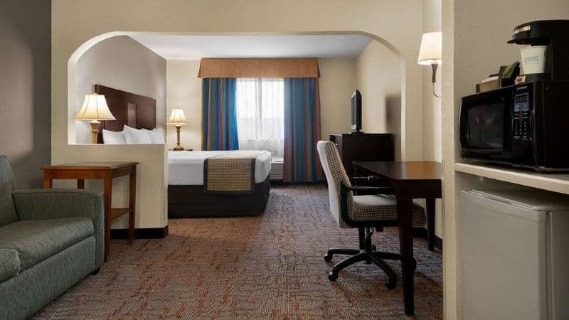 Baymont by Wyndham Belleville Airport Area hotel photo 4