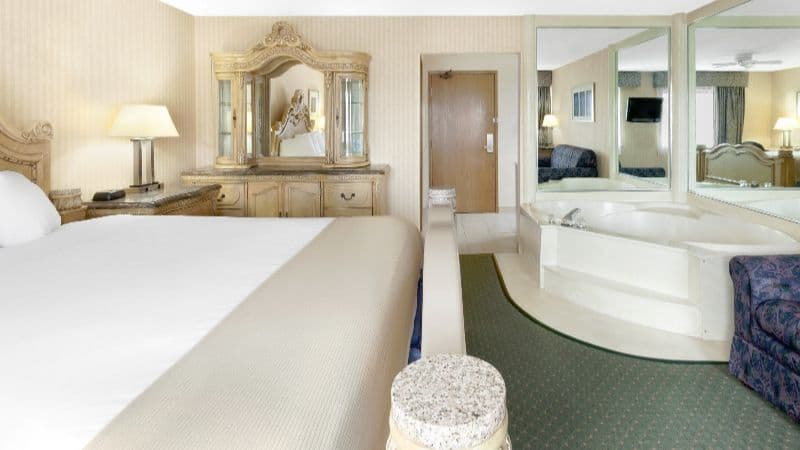 Baymont by Wyndham Bridgeport/Frankenmuth hotel photo 3
