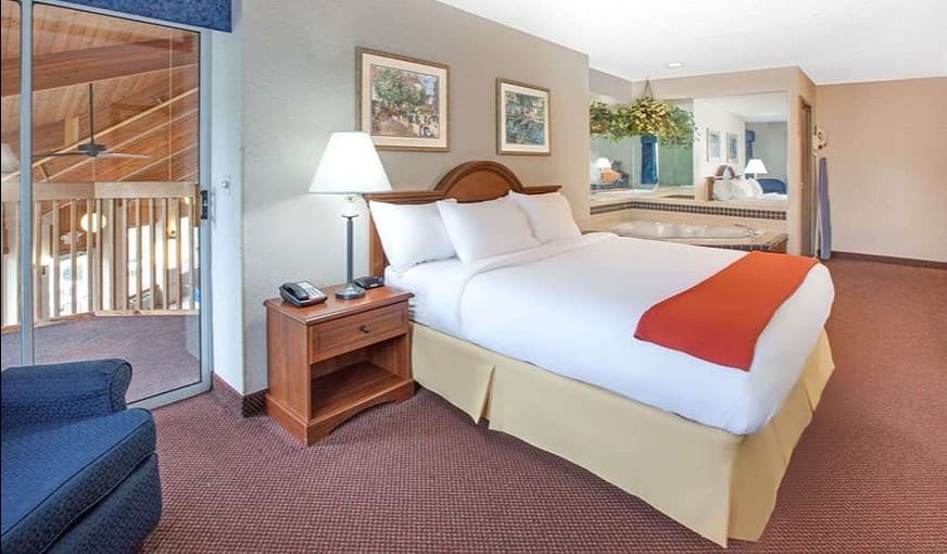 Baymont by Wyndham Howell/Brighton hotel photo 2