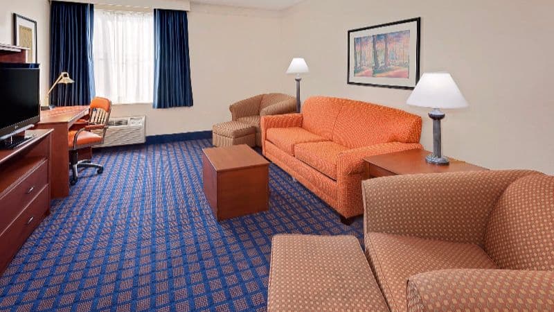 Best Western Byron Center hotel photo 4
