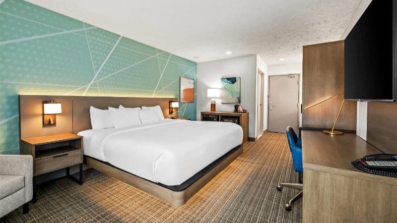 Comfort Inn Traverse City hotel photo 2