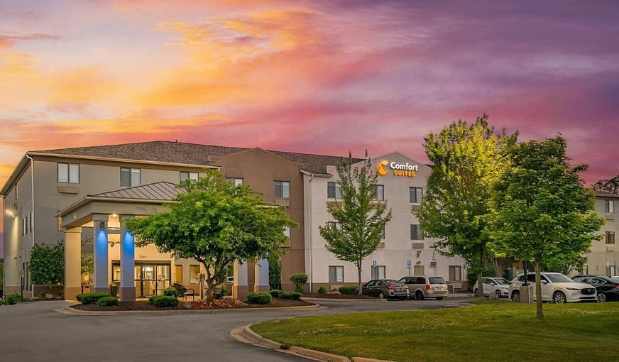 Comfort Suites Auburn Hills hotel photo 4
