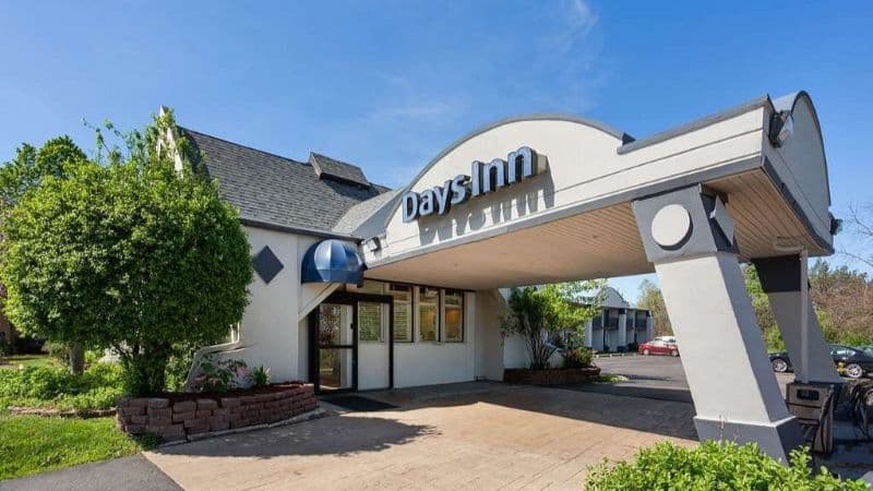 Days Inn by Wyndham Ann Arbor hotel photo 5