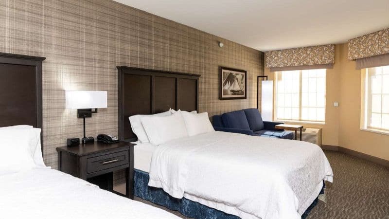 Hampton Inn Holland hotel photo 2