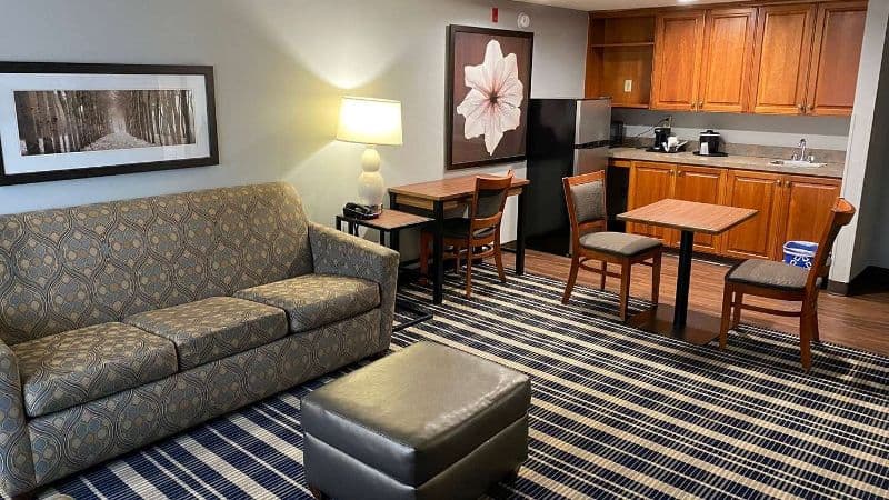 AmericInn by Wyndham Chanhassen hotel photo 5
