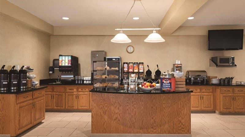 Country Inn & Suites by Radisson, Mankato, MN hotel photo 2