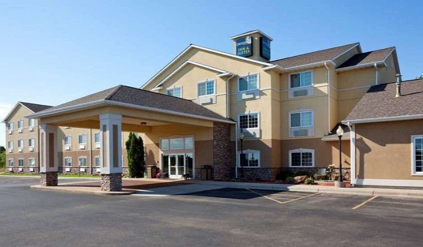 Crossings by GrandStay Inn and Suites Becker hotel photo 5