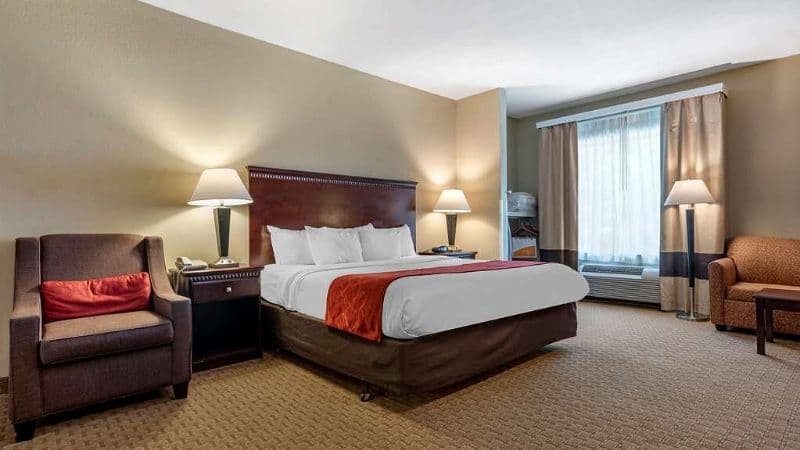 Comfort Suites hotel photo 2