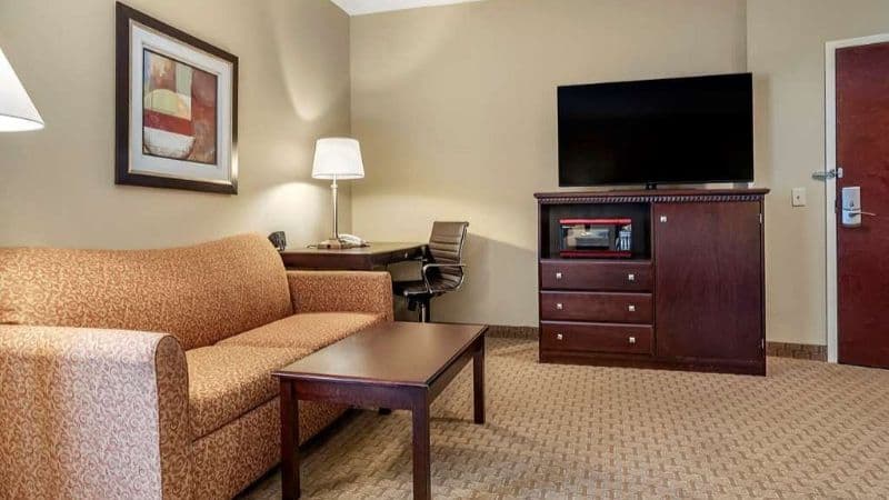 Comfort Suites hotel photo 3