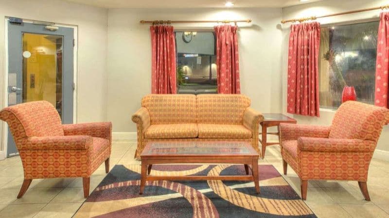 Days Inn by Wyndham Gulfport hotel photo 4
