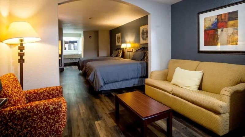 Magnolia Inn and Suites hotel photo 4