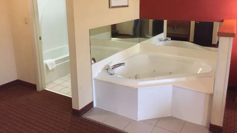 Millennium Inn hotel photo 2