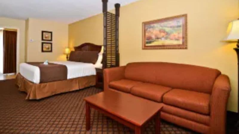 Best Western Coach House hotel photo 5