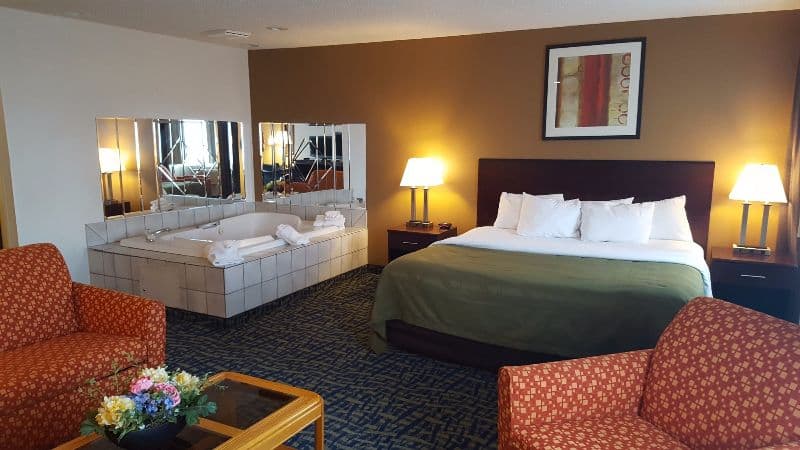Quality Inn Ozark-Springfield South hotel photo 2