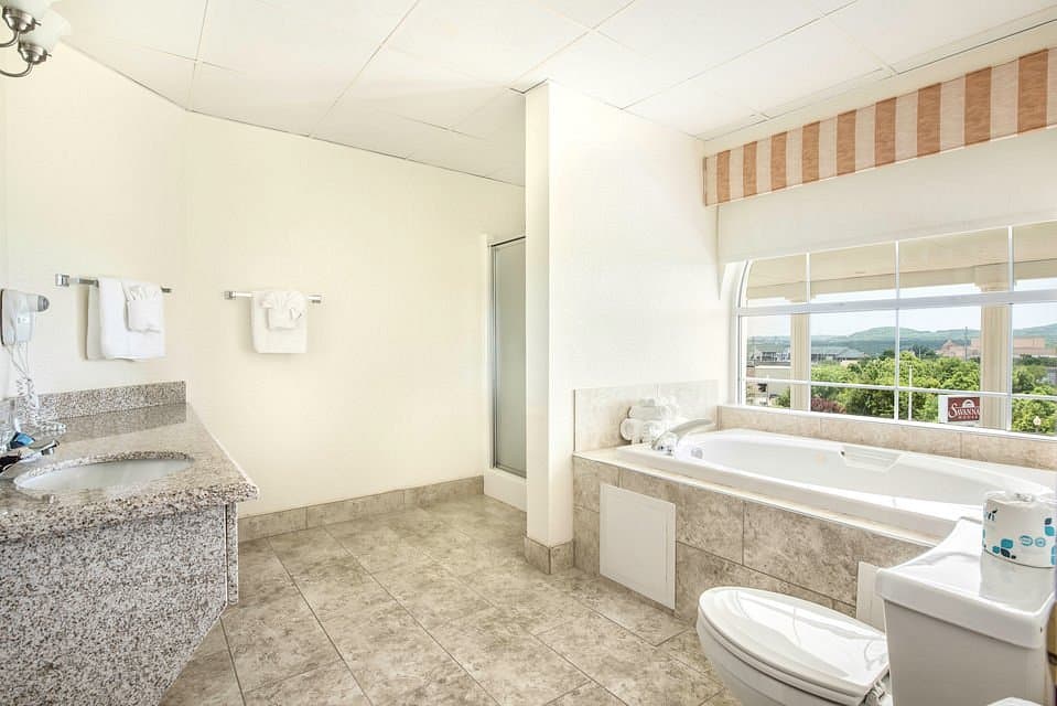 Savannah House Hotel Jacuzzi room