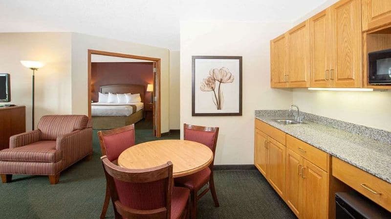 AmericInn by Wyndham Kearney hotel photo 4