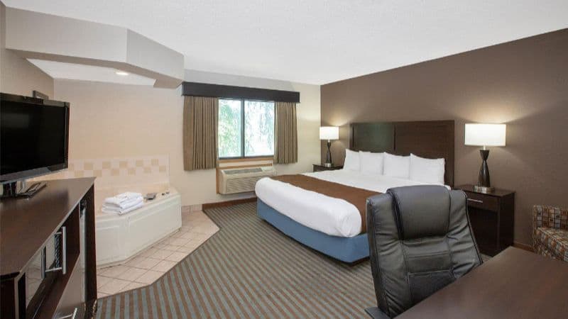AmericInn by Wyndham Lincoln North hotel photo 3