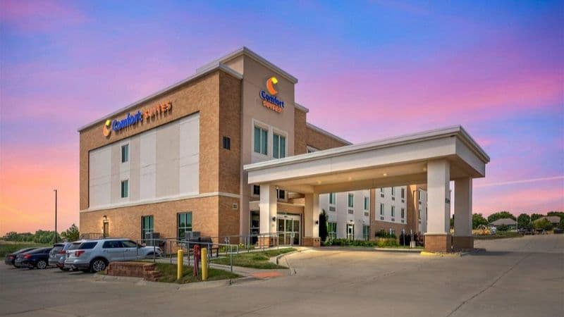 Comfort Suites West Omaha hotel photo 5