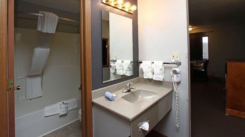 New Victorian Inn & Suites Norfolk hotel photo 4