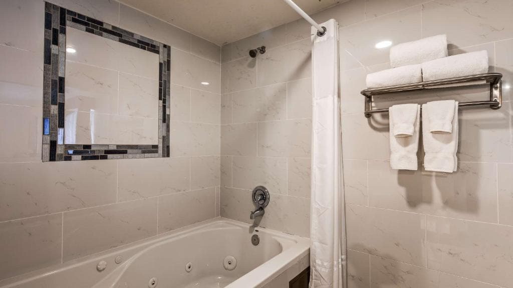 Best Western Pahrump Oasis Jacuzzi room