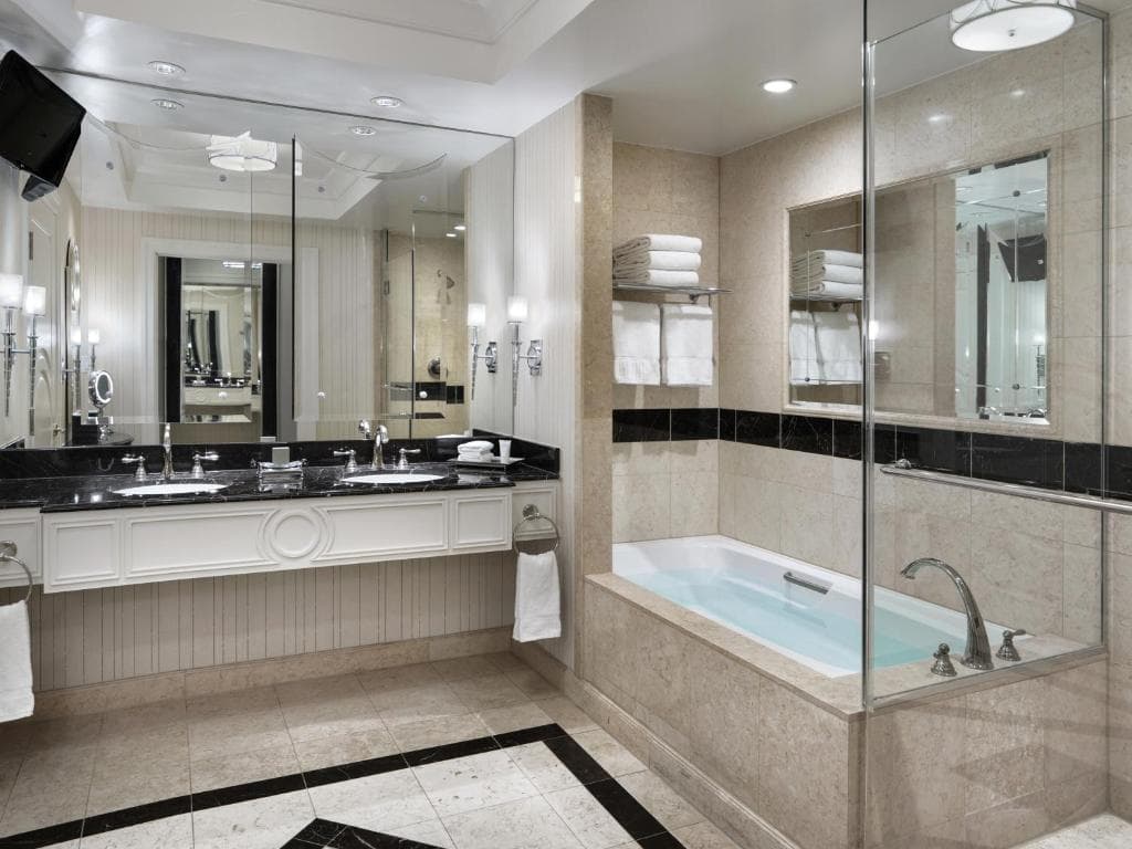 The Palazzo at The Venetian Jacuzzi room