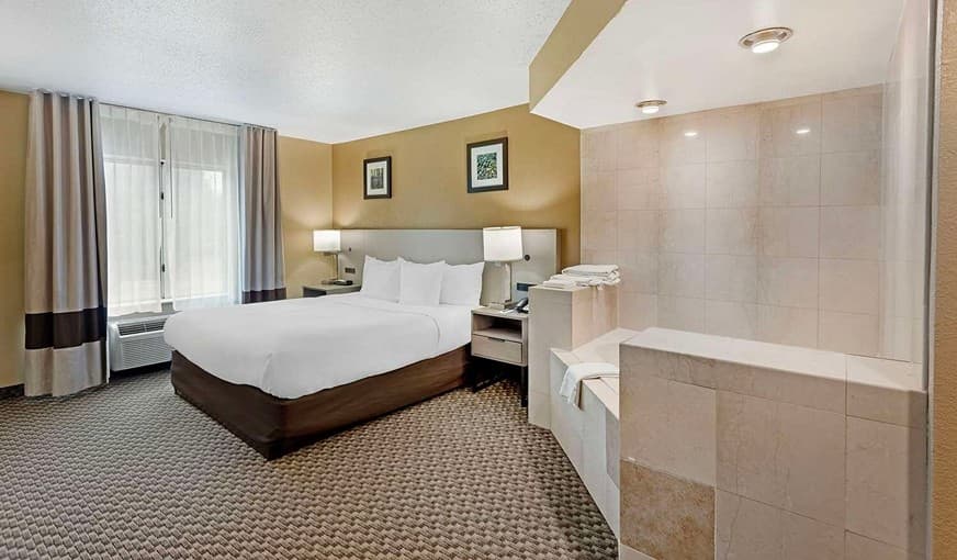 Comfort Inn And Suites hotel photo 2
