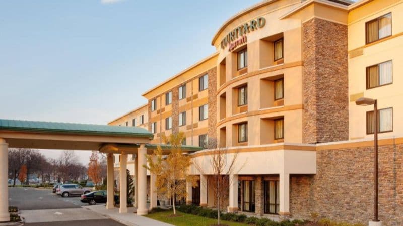 Courtyard Paramus hotel photo 5