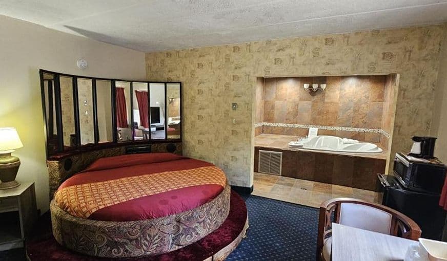 La Mirage Motor Inn hotel photo 4