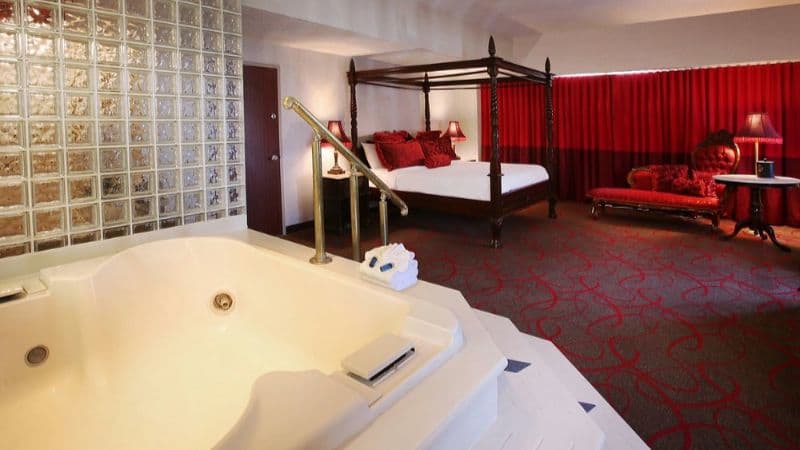 The Claridge Hotel hotel photo 2