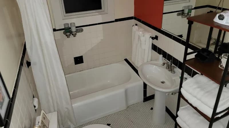 Fiddler’s Inn hotel photo 5