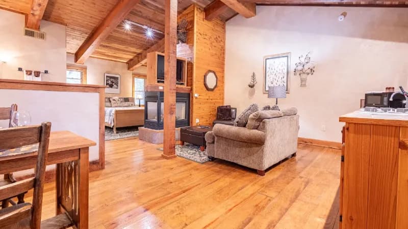 Ruidoso Lodge Cabin hotel photo 3