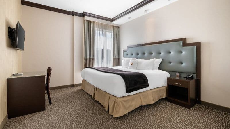Aura Hotel Brooklyn hotel photo 2